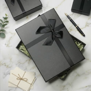 Luxury Apparel Boxes